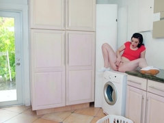 Cul, En levrette, Léchez, Masturbation, Seins naturels, Petite femme, Tatouage, Nénés