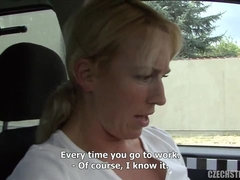 Leie, Grosser arsch, Schlampe, Blasen, Handjob, Milf, Pov, Rock