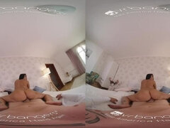 En tercera dimension, Tetas grandes, Estilo perrito, Europeo, Fetiche, Madres para coger, Rumano, Sexo fuerte