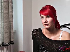 In den arsch, Tussi, Grosse titten, Braunhaarige, Vollbusig, Handjob, Reif, Mutti