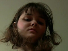 18 ans, Brunette brune, Clito, Poilue, Orgasme, Petite femme, Solo, Allumeuse