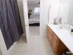 Grosser arsch, Blasen, Hardcore, Milf, Muschi, Dusche, Weibliche ejakulation, Überraschung