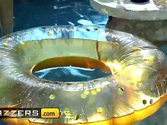 Anal, Gros seins, Sucer une bite, Hd, Énorme, Lécher le sphincter, Rasée, Nénés