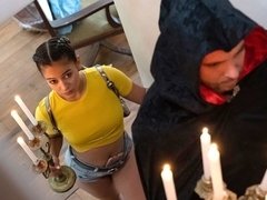 Anal, Sucer une bite, En levrette, Fétiche, Cuir, Masturbation, Maigrichonne, Adolescente