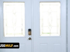 Grote mammen, Blond, Rondborstig, Hondjeshouding, Zwart, Moeder die ik wil neuken, Kut duiken, Trio