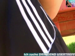 Leie, Arsch, Blasen, Braunhaarige, Geile alte tussi, Hd, Milf, Im freien