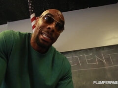 Tussi, Wohlbeleibte schöne frauen, Grosse titten, Vollbusig, Hochschule, Interrassisch, Monster, Natürlichen titten