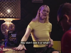 Tetas grandes, Rubia, Mamada, Estilo perrito, Afeitado, Adolescente, Trio, Tetas