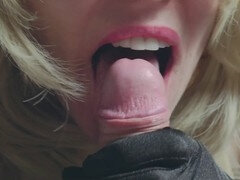 Enthousiasteling, Blond, Pijpbeurt, Sperma shot, Huisgemaakt, Zuigen, Plagen