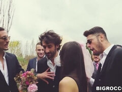 Brunette brune, Bâillonner, Hard, Talons, Rasée, Maigrichonne, Jarretelles, Mariage