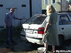 Doggy-fucking old blonde mother inlaw outdoor