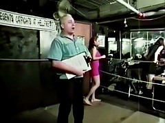 Chica, Tetas grandes, Rubia, Morena, Pelea de gatas, Fetiche, Público