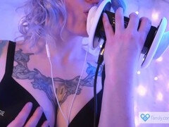 Любители, Американки, Грязные слова, Домашнее видео, Руководство, Лизание, Софткор, Тату