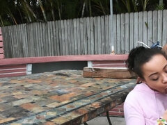 Amerikaans, Zwart, Latijnse vrouw, Kut duiken, Slikken, Tatoeage, Tiener, String