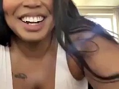 Enthousiasteling, Anaal, Grote mammen, Zwart, Pijpbeurt, Masturbatie, Orgasme, Gezichtspunt