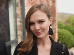 Chica, Verga grande, Rubia, Sexo duro, Pequeña, Coño, Trio, Esposa