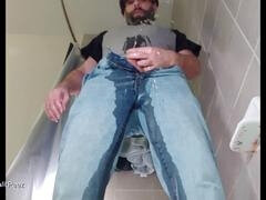 Men masturbating solo, faphouse, pee in pants
