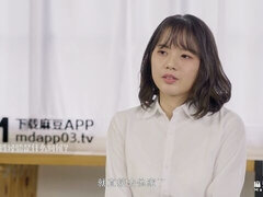 18 jaar, Aziatisch, Grote kont, Pijpbeurt, Bruinharig, Vriendin, Kort haar, Tieten likken