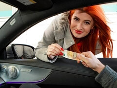 デカ尻, デカチン, デカパイ, 車, バック, 淫乱熟女, アウトドア, 赤毛