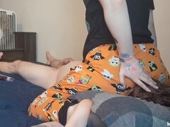 18-year-old femdom enjoys facesitting on her real boyfriend until he ejaculates