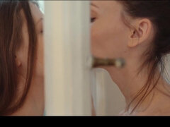 Morena, Europeo, Penetracion con dedos, Lesbiana, Lamidas, Coño, Ruso