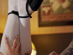 茶髪の, ホテル