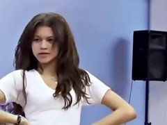 Célébrité, Masturbation, Adolescente
