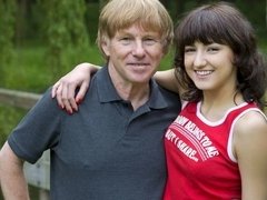 Braunhaarige, Fett, Behaart, Handjob, Küssen, Im freien, Dürr, Jungendliche (18+)