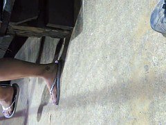 Pieds, Fétiche des pieds, De plein air, Voyeur