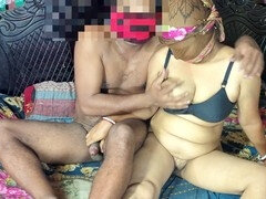 18, 叔母, ぶっかけ, インド人, キス, なめる, オマンコ, ストッキング
