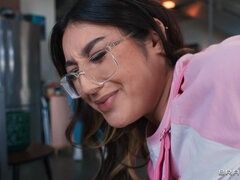 Americano, Verga grande, Morena, Sexo duro, Coño, Afeitado, Apretado, Tetas