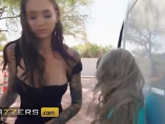 Минет, В машине, Собачьи, Сперма на лице, На природе, Киски, Бритые, Сквиртинг