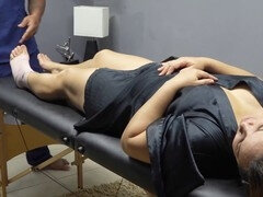 Office therapy session turns steamy with hardcore office penetration