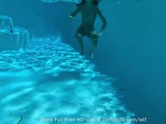 18 летние, Брюнетки, Дилдо, Крошечные, Киски, Молоденькие, Под водой, Вебкамера