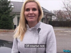 Blondine, Auto, Sperma im mund, Tschechisch, Milf, Mutti, Rau, Sohn