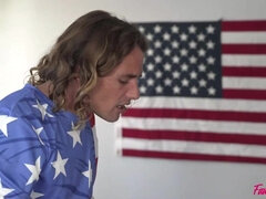 Большие сиськи, Кончили внутрь, Сперма на лице, Вчетвером, Милф, Натуральные сиськи, Молоденькие, Жена