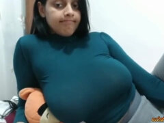 Amateur, Nana, Gros seins, Dingue, Indienne, Mère que j'aimerais baiser, Nénés, Webcam