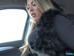 Leie, Blasen, Auto, Aufs gesicht abspritzen, Masturbation, Pov, Öffentlich, Hintern versohlen