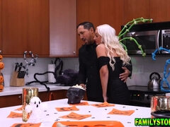 Kont, Blond, Pijpbeurt, Bruinharig, Diep in de keel, Kokhalzen, Likken, Kut duiken