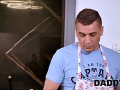 フェラチオ, カップル, チェコ, 爸, チン, 小柄, ティーン, オッパイの