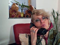 Granny, Mature