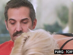 Gros seins, Sucer une bite, Lingerie, Mère que j'aimerais baiser, Réalité, Rasée, Jarretelles, Branlette espagnole