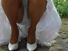 Fétiche, Exhib, Jarretelles, Sous la jupe