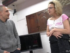 Большая жопа, Большие сиськи, Блондинки, Минет, Собачьи, Киски, Короткая стрижка, Сиськи