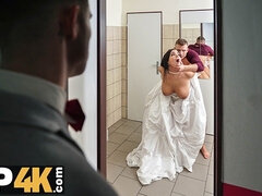 Braut, Braunhaarige, Betrug, Pummelig, Tschechisch, Hardcore, Strümpfe, Hochzeit