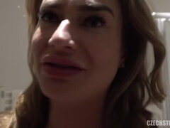 Sarah Seductive: Russian Executive & Creampie Enthusiast