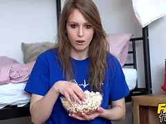 18 ans, Blonde, Sucer une bite, Collège université, Hd, Orgasme, Criant, Suédoise