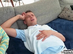 Gros cul, Gros seins, Hard, Pov, Tatouage, Branlette espagnole, Nénés, Épouse