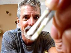 Humiliated By Giant Daddy - Richard Lennox