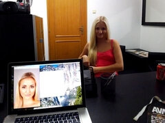 Blonde, Sucer une bite, Éjaculer dans la bouche, Tir de sperme, Pov, Maigrichonne, Adolescente, Nénés